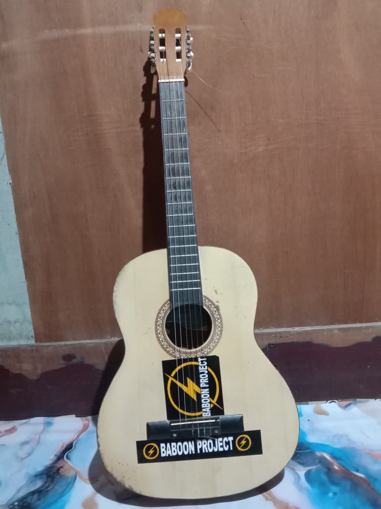 Gitar Yamaha Klasik Senar Nylon - Gambar 2
